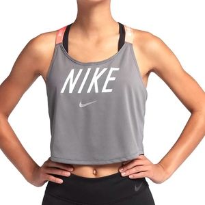 nike workout crop top